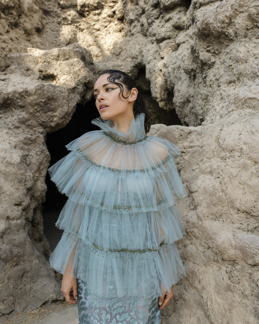LOOK 75