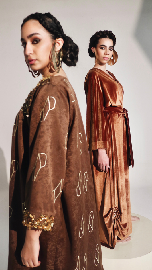 LOOK 824